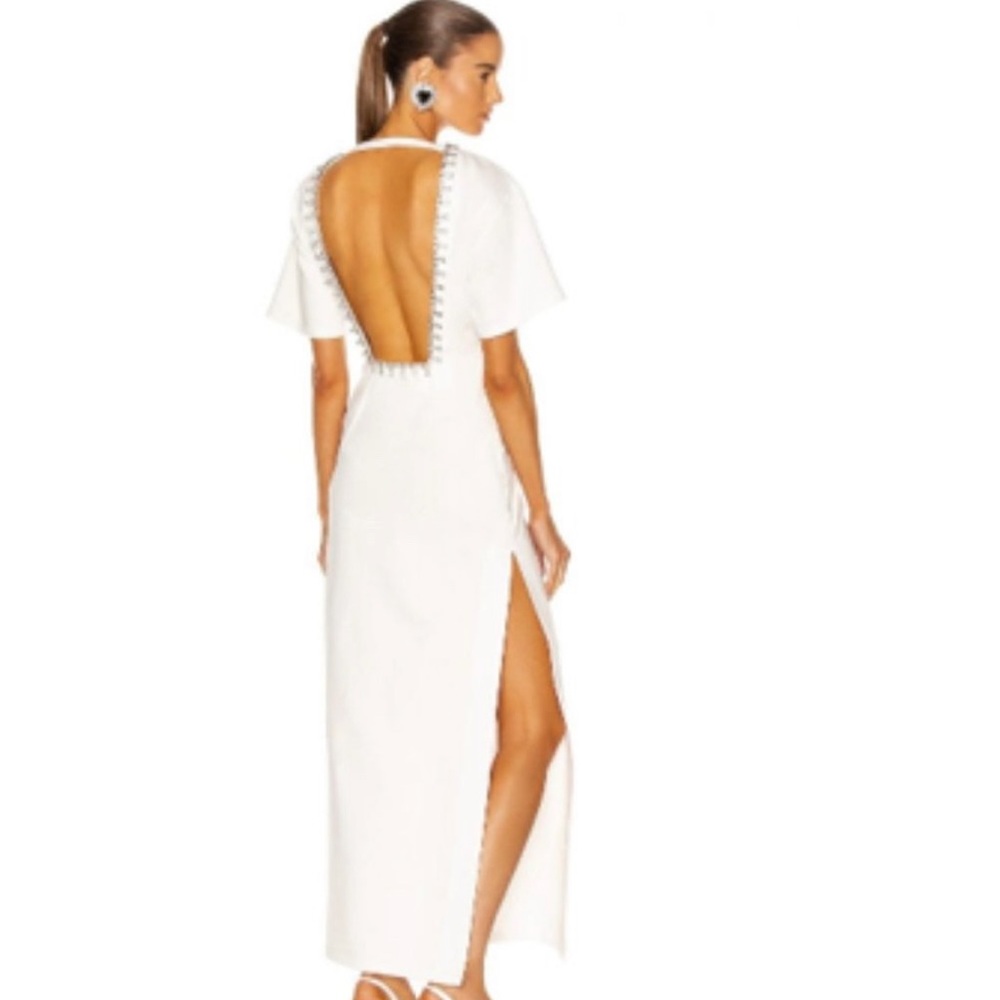 Area gown - Picture 2 of 2
